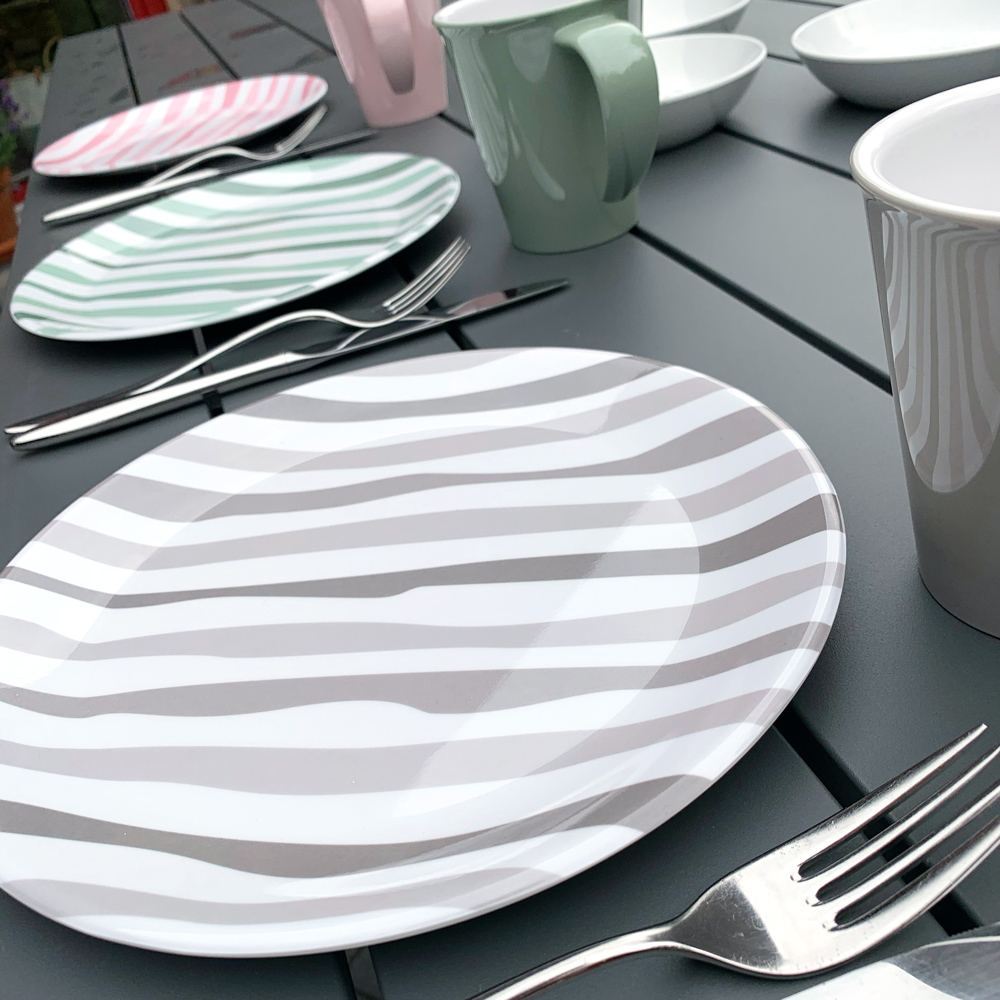 Speiseteller puristisch