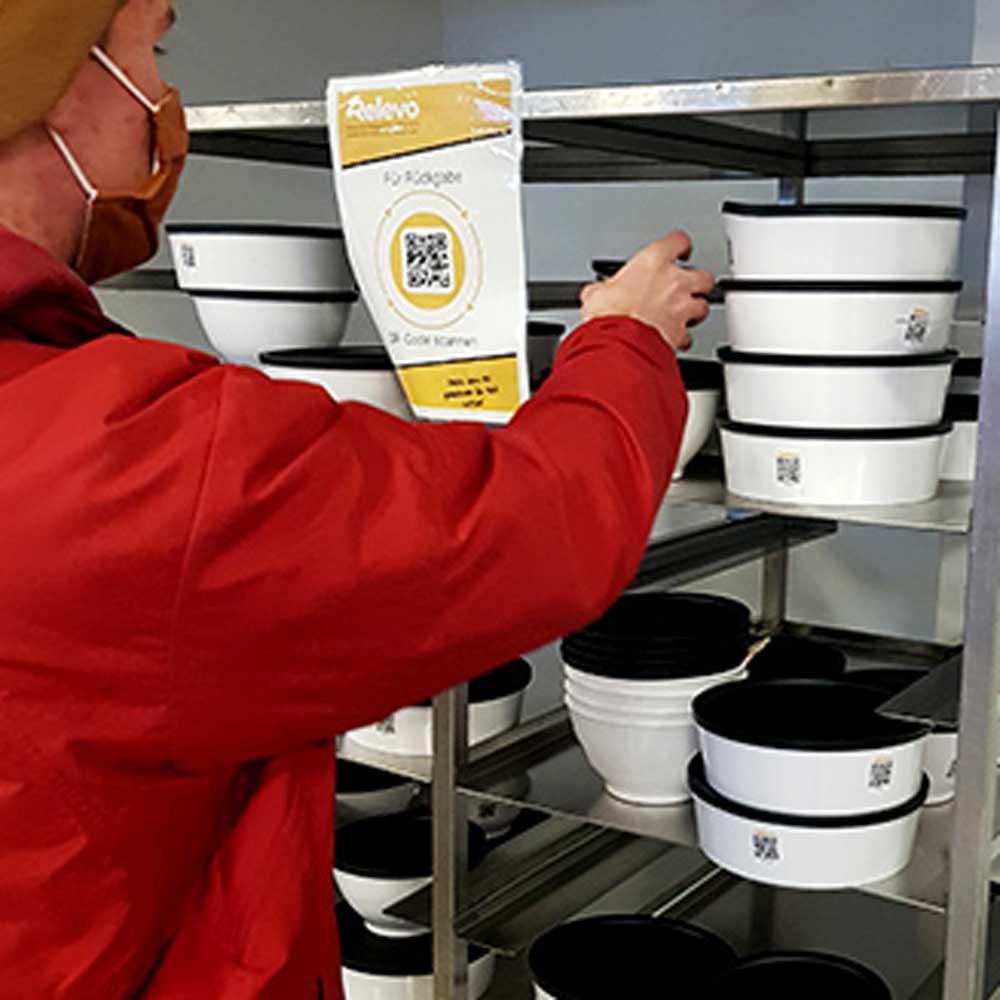 ORNAMIN-Mehrwegsystem-Food-to-go-Mehrwegschalen-Referenz-Relevo-Studentenwerk-Niederbayern-Oberpfalz ORNAMIN To-go Mehrwegschalen im Relevo Mehrwegsystem im Studentenwerk Niederbayern-Oberpfalz