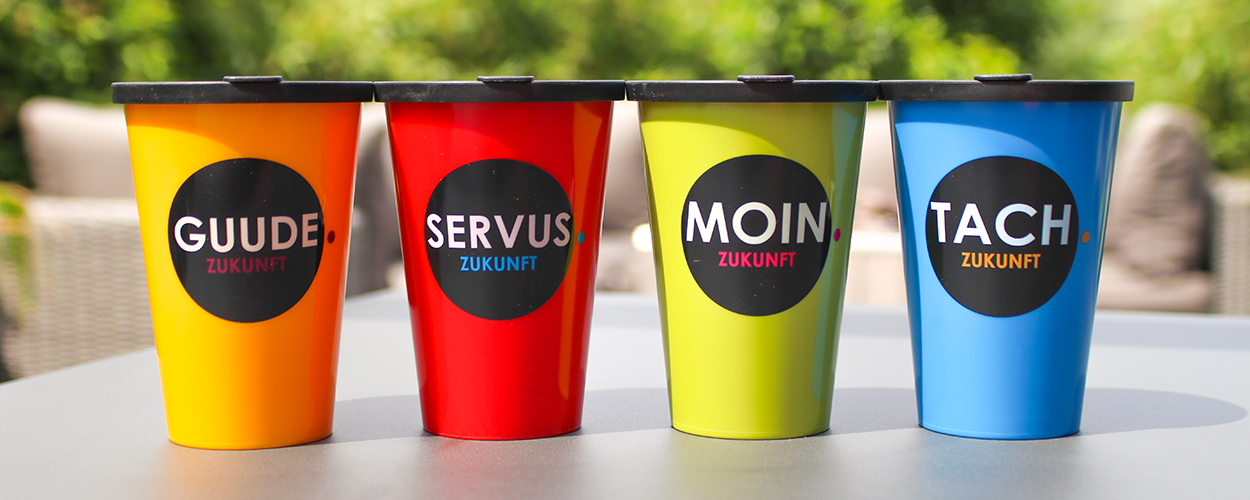 ORNAMIN-GreatGloria-Statementbecher-online 1250x500px