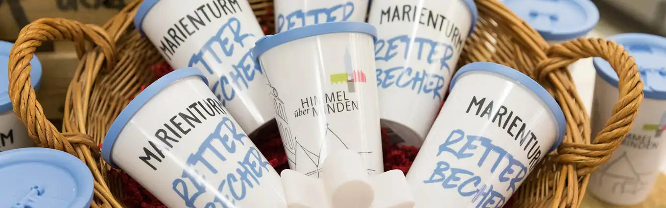 ORNAMIN-Referenzen-Marienturm-retterbecher ORNAMIN-To go Great Gloria Becher mit Dekor- Marienturm-Retterbecher-Mehrwegbecher