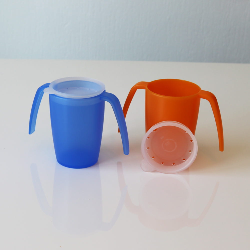Two Handled Mug with drinking lid, all-round openings