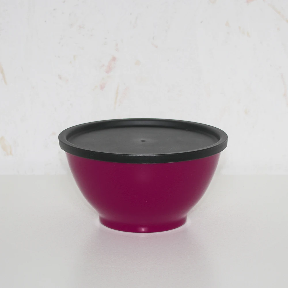 Curvy Karla with lid Curvy Karla with lid