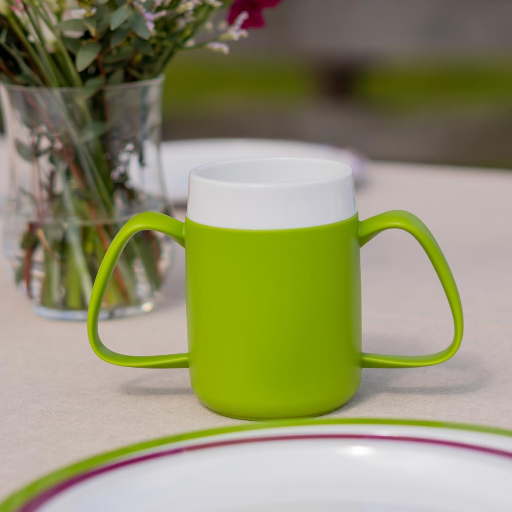 Two handled mug with internal cone  Two handled mug with internal cone