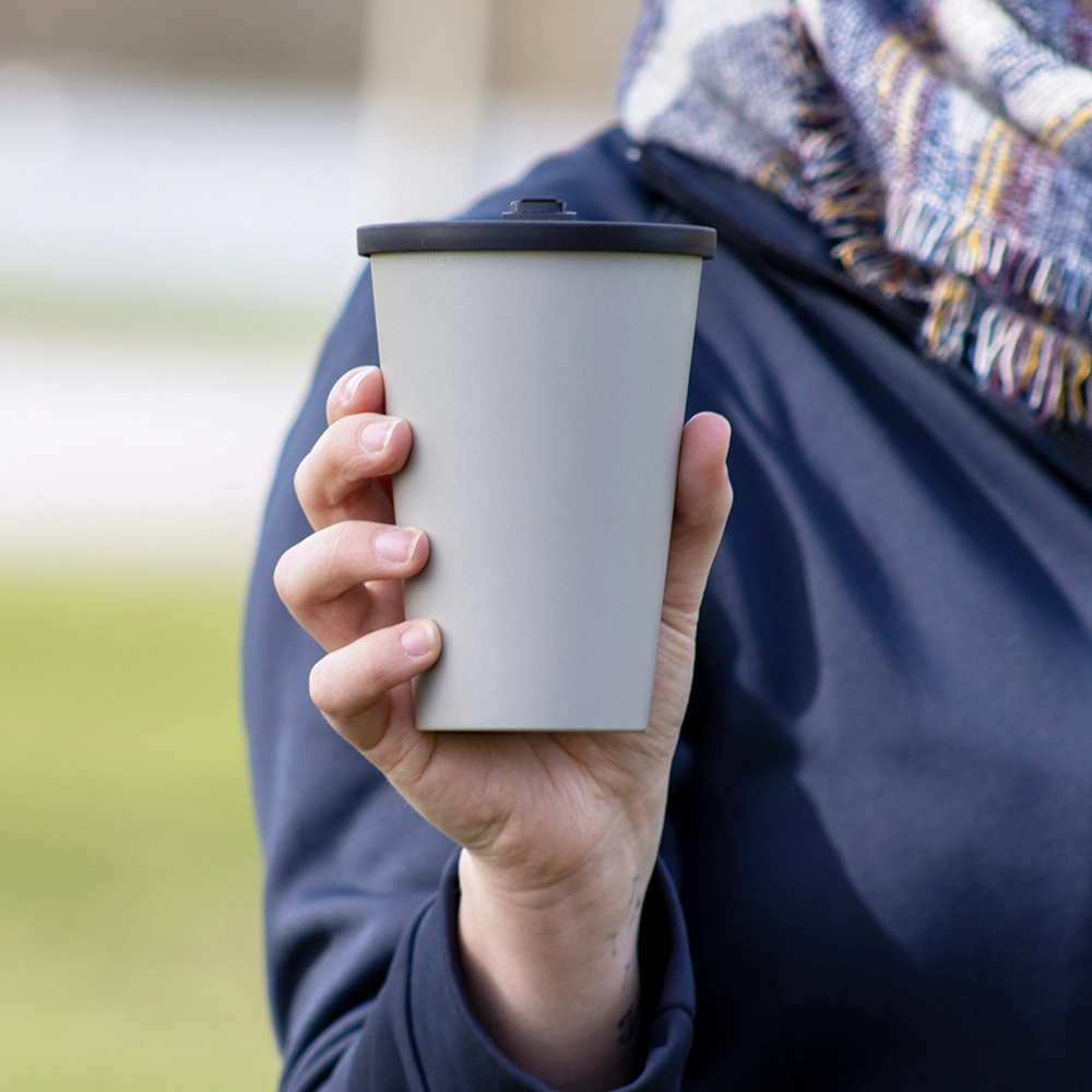 Great Gustav with drinking lid